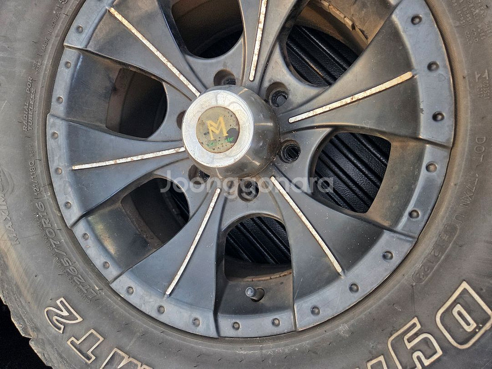 265 70 16 한국 mt2 휠타이어한대분판매--4