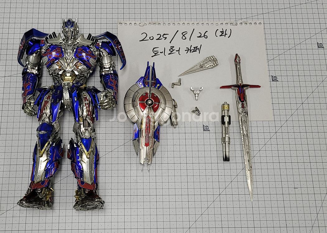 [트랜스포머] MF-004 옵대장 (하자) 판매중--0