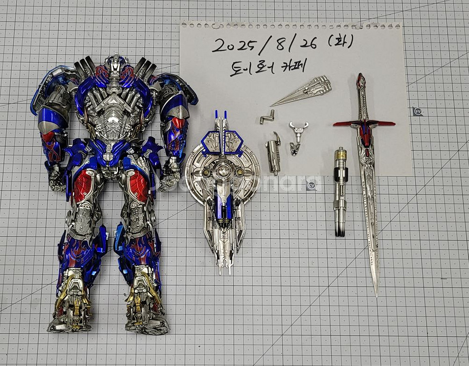 [트랜스포머] MF-004 옵대장 (하자) 판매중--2