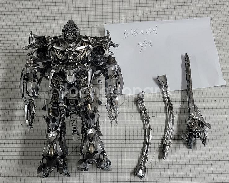 [트랜스포머] LS-12 메가트론 (중고) 판매중--0