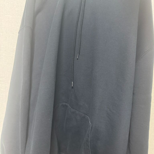 발렌시아가 백로고 후드티 18s