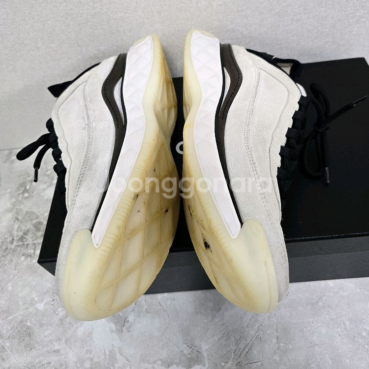 샤넬 믹스드파이버 스니커즈 42사이즈 270 275--2