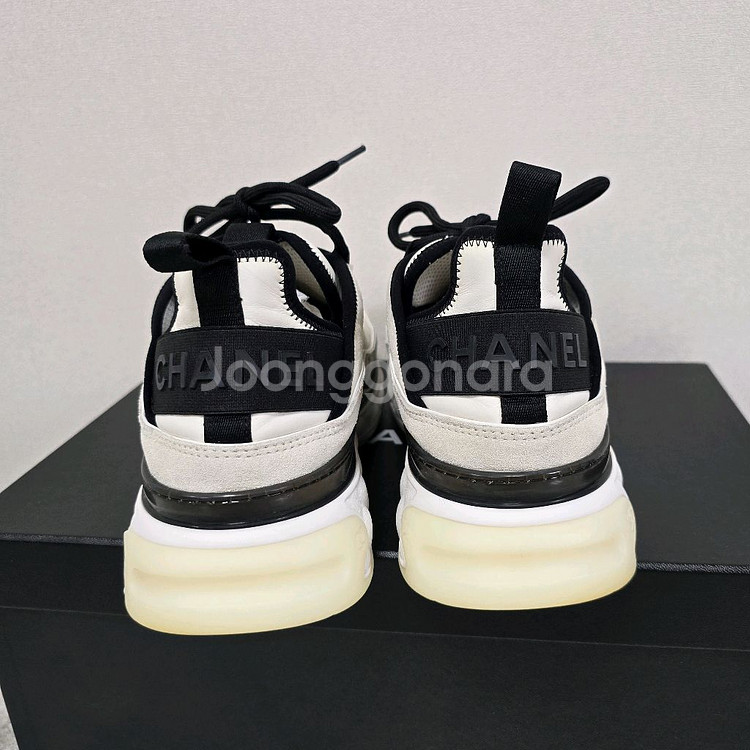 샤넬 믹스드파이버 스니커즈 42사이즈 270 275--4