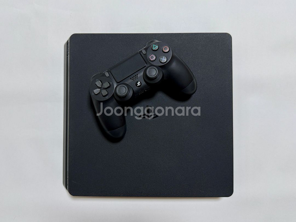 플레이스테이션4 본체 +게임 타이틀--0