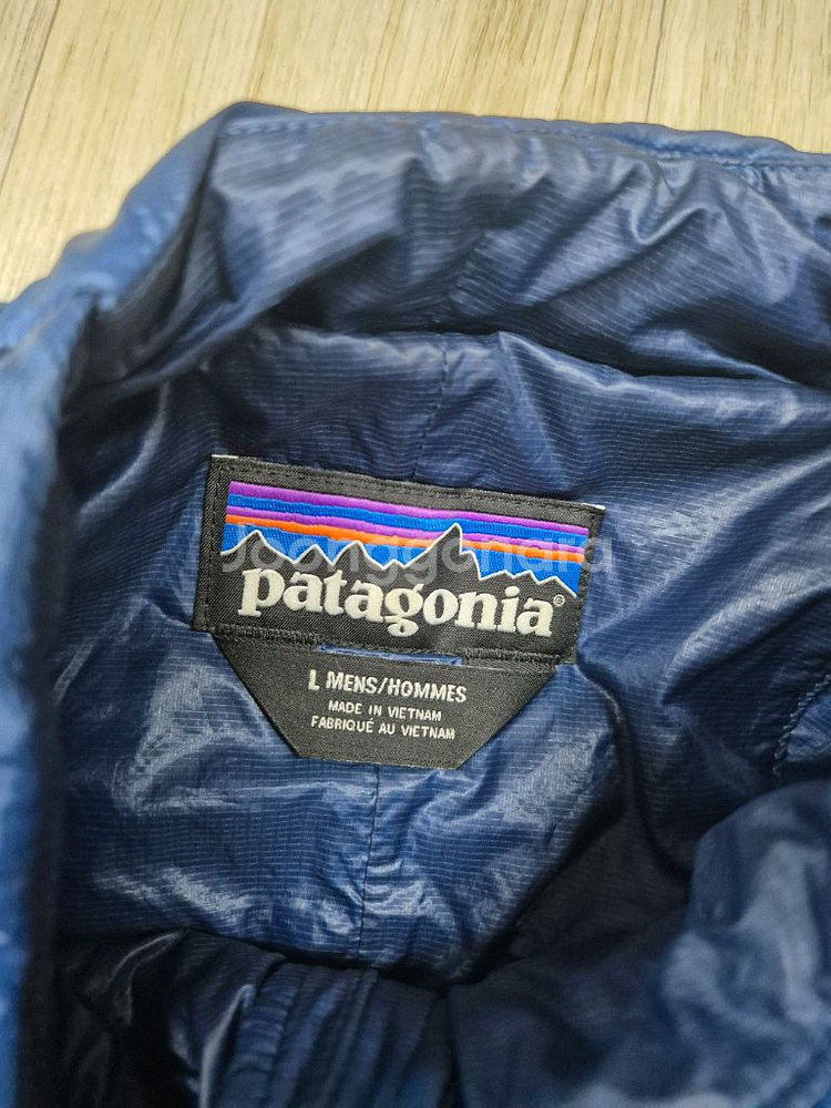 파타고니아 마이크로퍼프 경량패딩--1