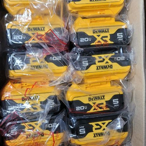 디월트 밧데리 5a