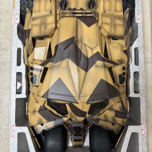 핫토이 배트맨 카모 텀블러