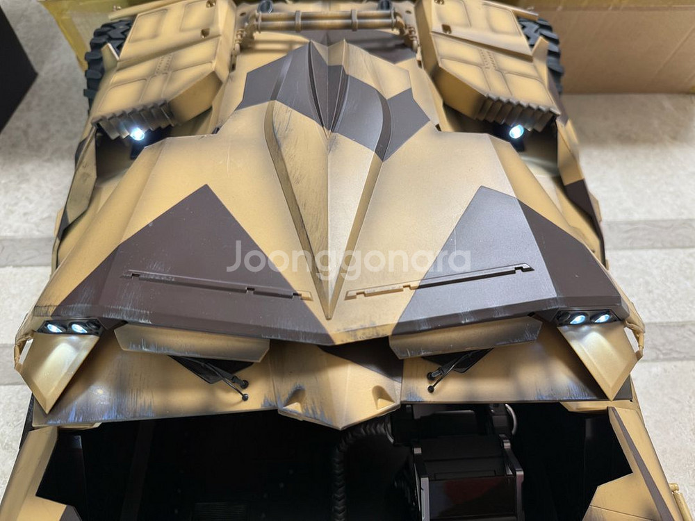 핫토이 배트맨 카모 텀블러--3