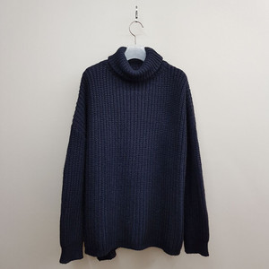 쟈딕앤볼테르 알파카 혼방 루즈핏 터틀넥 니트 M사이즈