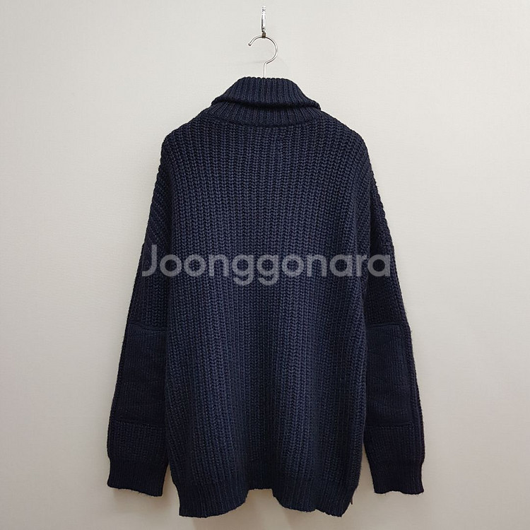 쟈딕앤볼테르 알파카 혼방 루즈핏 터틀넥 니트 M사이즈--4