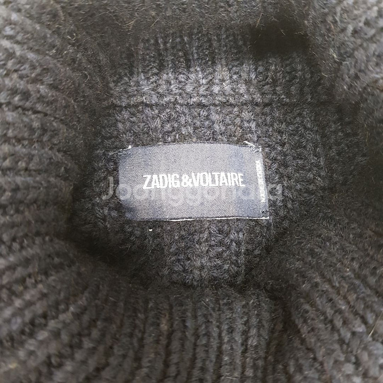 쟈딕앤볼테르 알파카 혼방 루즈핏 터틀넥 니트 M사이즈--5