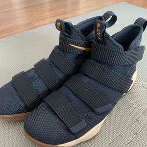 나이키 르브론 솔져 11 미드나이트농구화 265~270