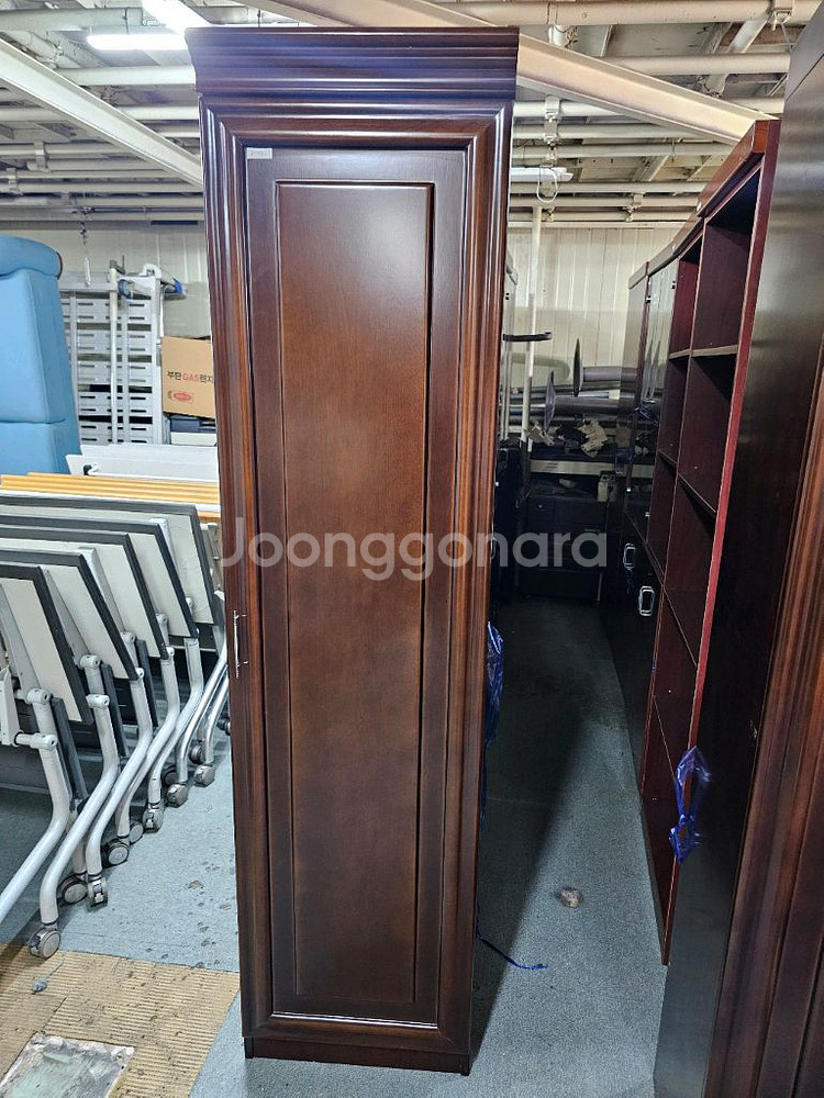 엔틱 갈색옷장 수납장 중고 1인용 개당가격입니다--2