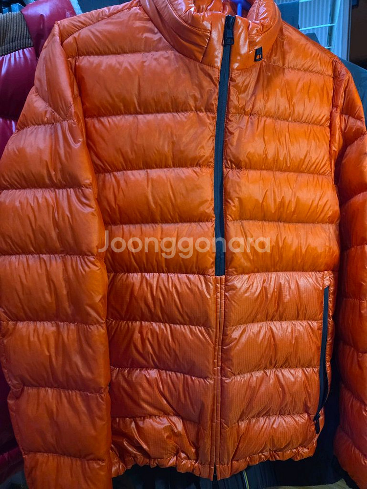 몽클레어 경량패딩 3사이즈(100) 상태A급 정품!!!--0