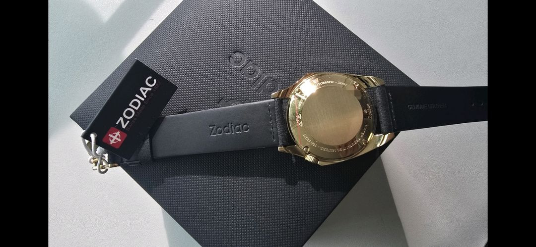 조디악 올림푸스 ZO9703--2