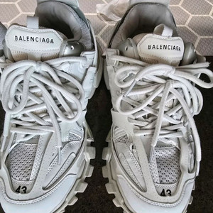 발렌시아가 트랙 43 흰색 542023