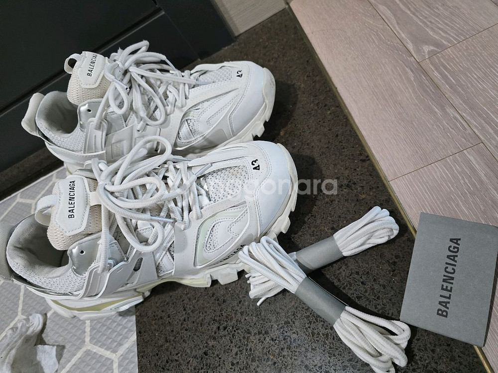 발렌시아가 트랙 43 흰색 542023--6