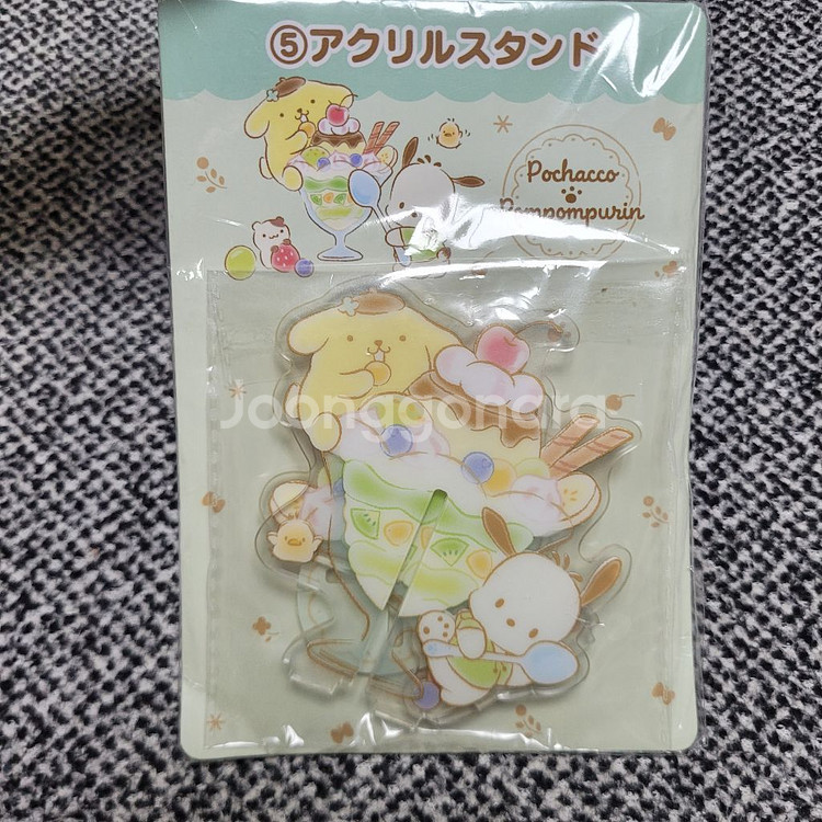 산리오 포챠코 폼폼푸린 파르페 아크릴 스탠드--2