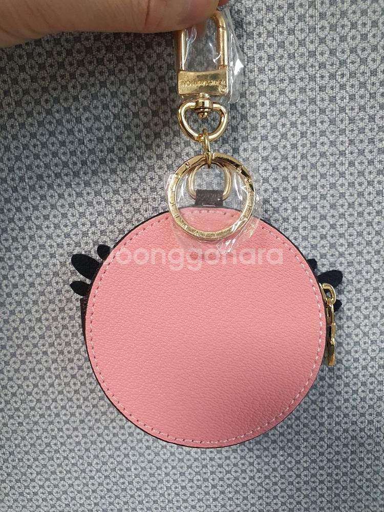 새상품 루이비통 키링 2개 아묻다 5만원--2