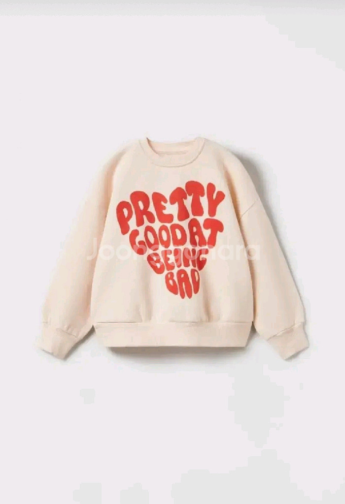 자라키즈 하트 스웨트셔츠 4-5y 새상품--0