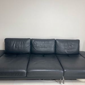 자코모 천연 가죽 4인용 소파 / 블랙 / 상태 최상