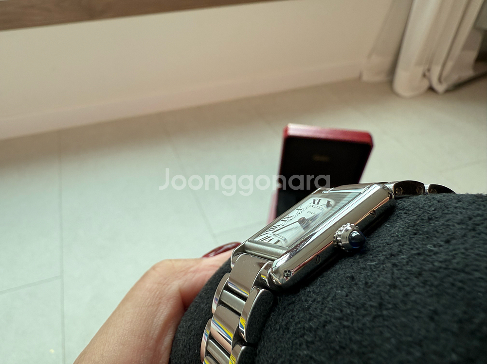 까르띠에 탱크 머스트 워치 스몰 WSTA0051--4