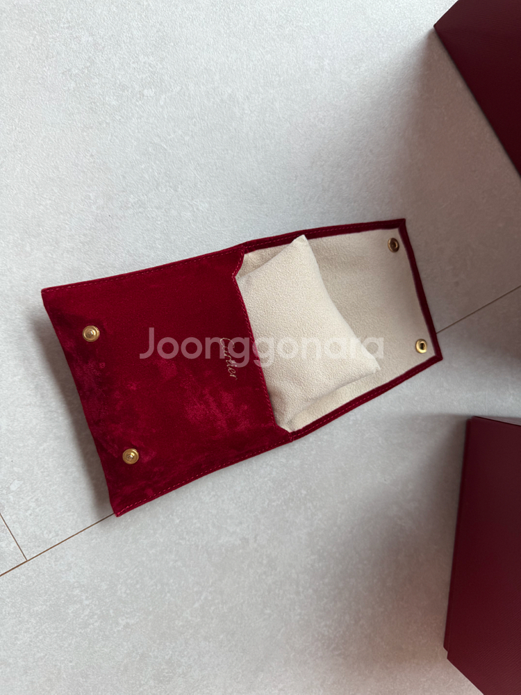 까르띠에 탱크 머스트 워치 스몰 WSTA0051--1