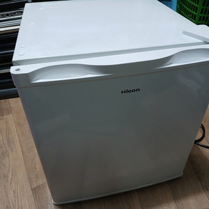 Hicon BD-40 소형 냉장고 40L 온도조절