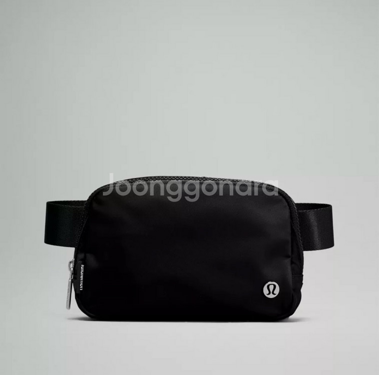 룰루레몬 벨트백 1L 새제품--0