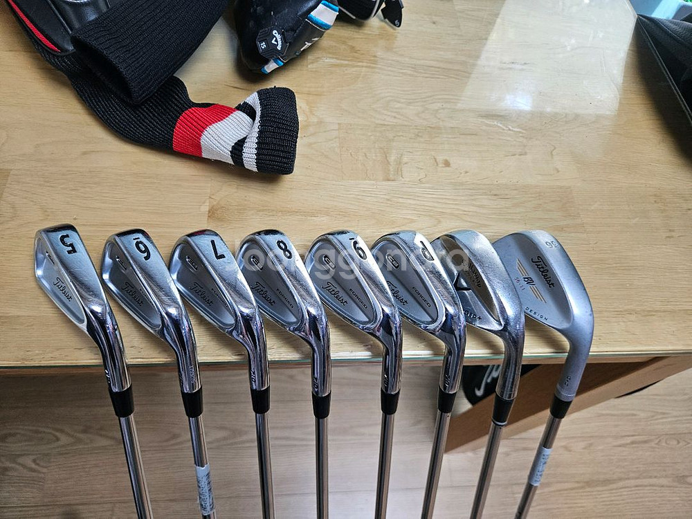 남성용 타이틀리스트 골프채 와 스탠드백등 구성좋은세트--8