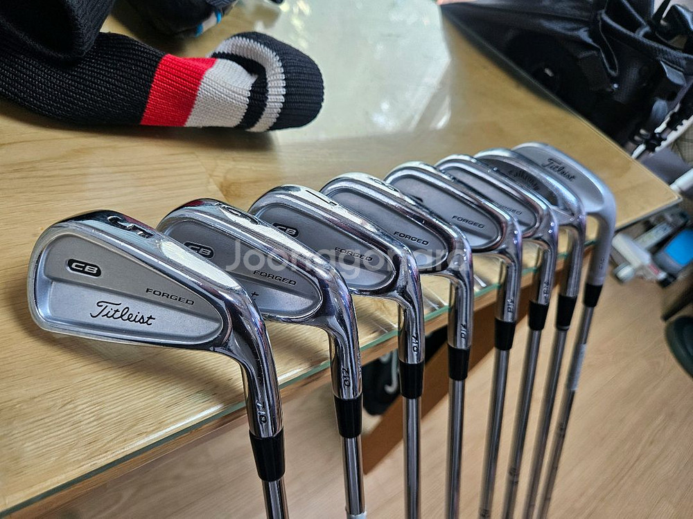남성용 타이틀리스트 골프채 와 스탠드백등 구성좋은세트--7