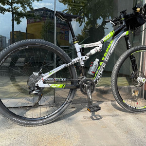 캐논데일 스카펠 Si 29 레프티 카본 엠티비