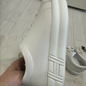 에르메스 해피 스니커즈 38(250)사이즈