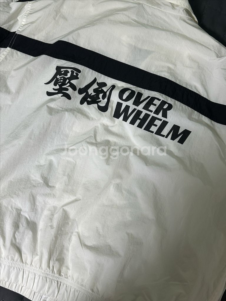 압도 002바람막이 화이트 압도올라잇프리덤본투윈--1