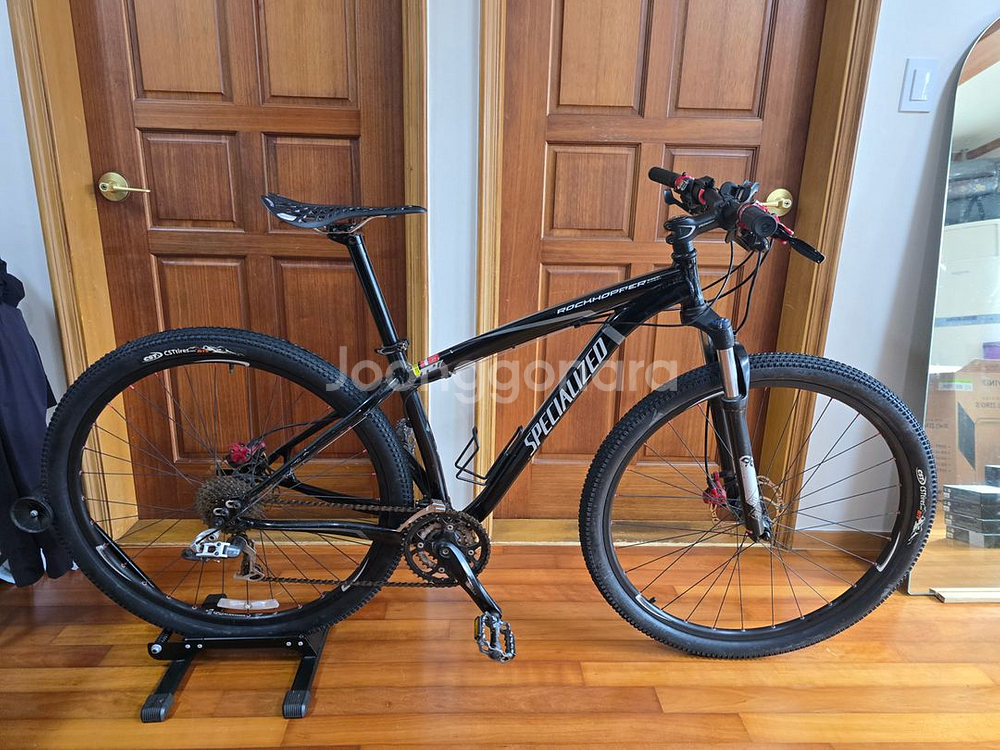 스페셜라이즈드 락하퍼29 익스퍼트 산악자전거MTB--0