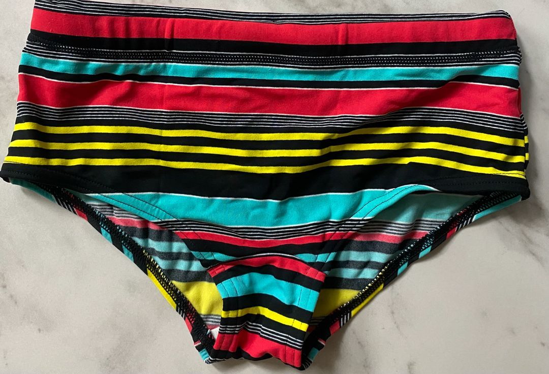 구 펑키트렁크 striped man--1