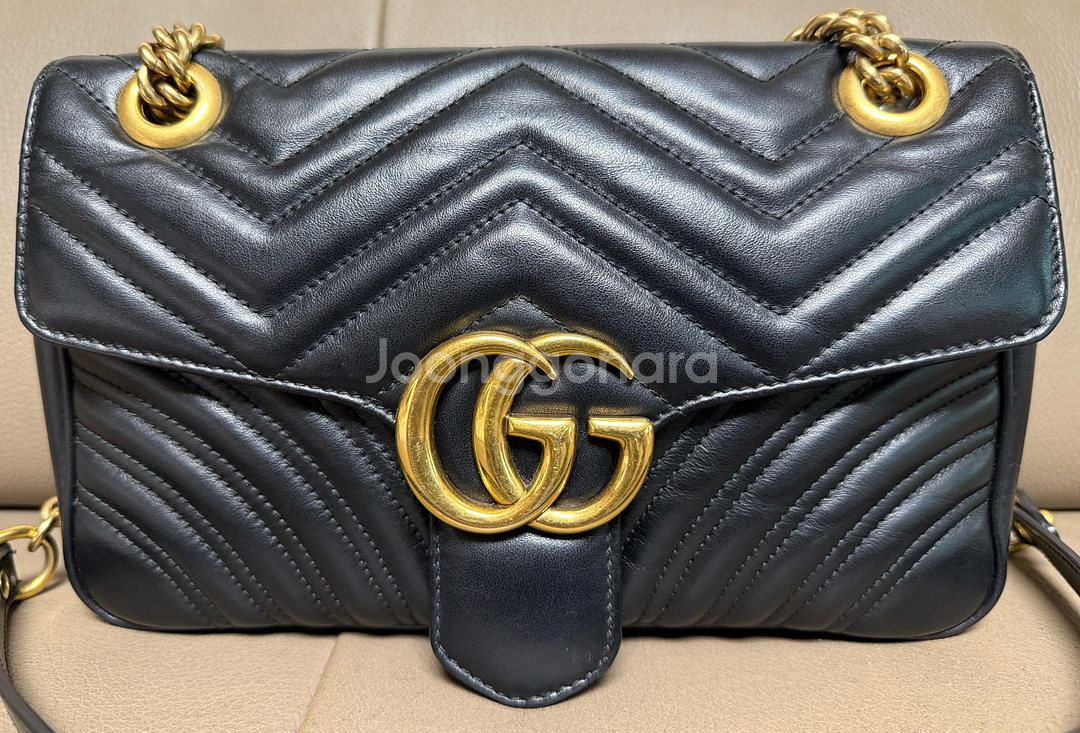 구찌 GG 마몽 마틀라세 체인 숄더백 스몰 블랙--1