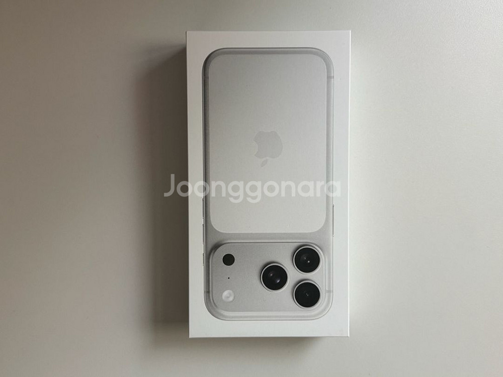 자급제 미개봉 아이폰 17프로 512기가 실버--0