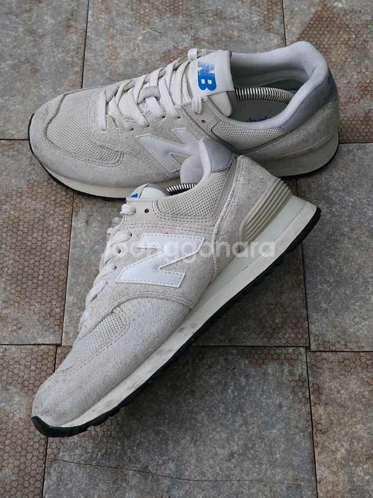 (250)뉴발란스 574 아이보리 스니커즈 운동화--4