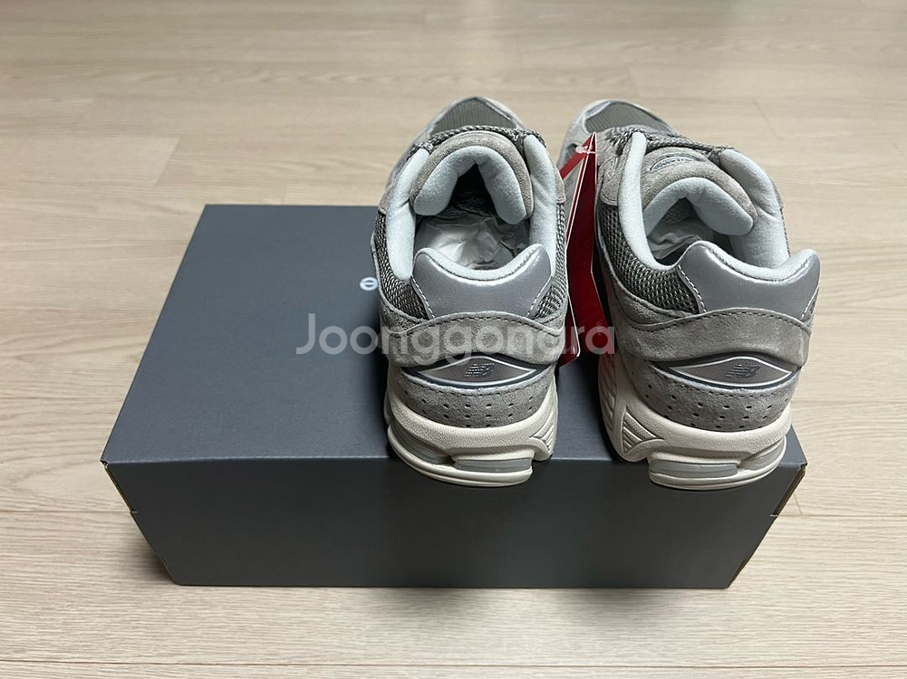 뉴발란스 2002RC 255,260,265 판매 (대구--2