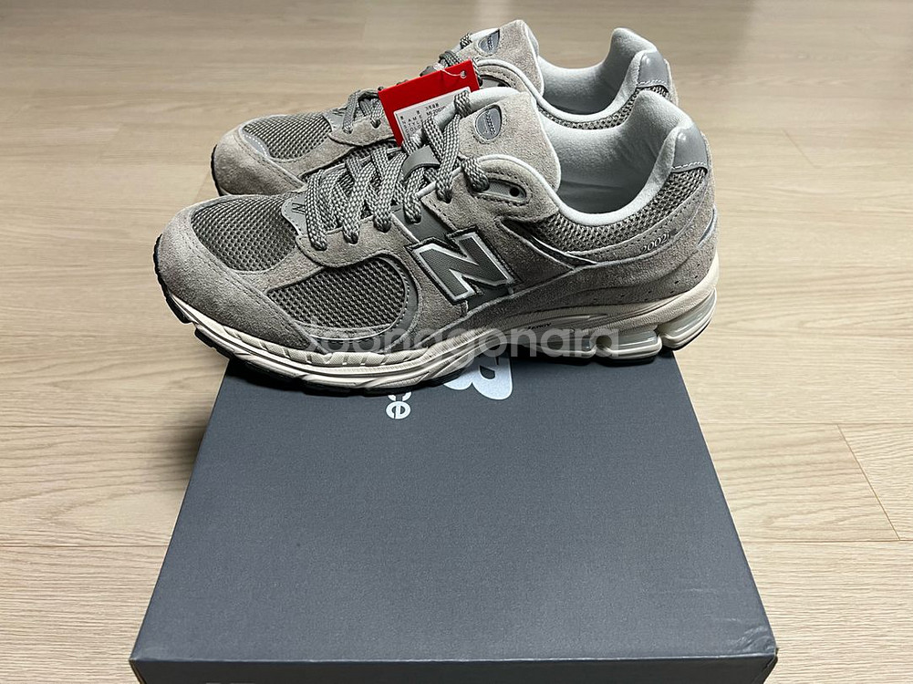뉴발란스 2002RC 255,260,265 판매 (대구--7
