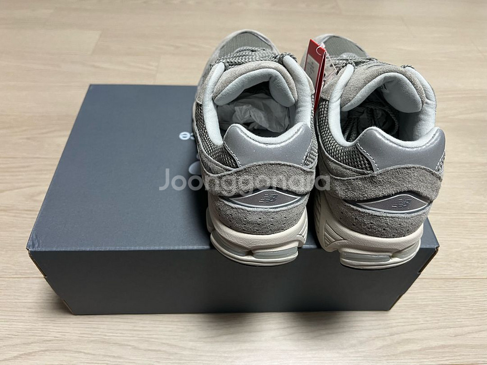 뉴발란스 2002RC 255,260,265 판매 (대구--8