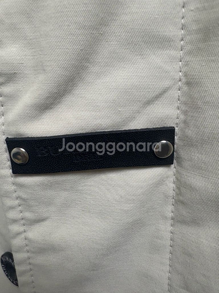 (새상품급)버버리 맥 트렌치코트--2