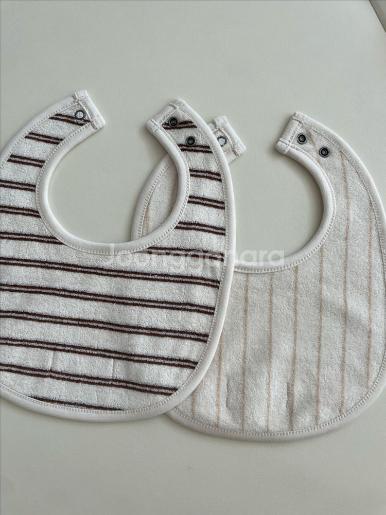 얼쓰빕 얼쓰 턱받이 스트라이프 새상품--1