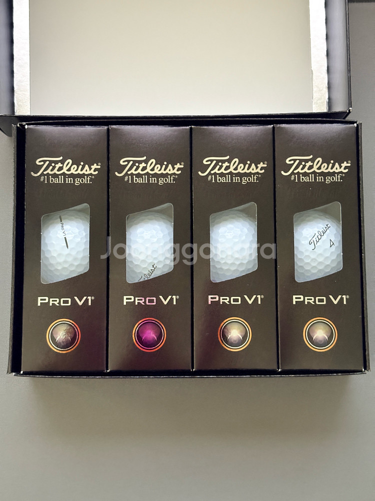 타이틀리스트 PRO V1 골프공 12개짜리 세트--0