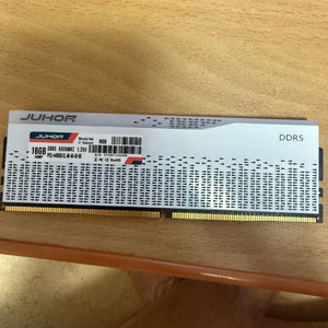 DDR5 16GB 램 1개 팝니다