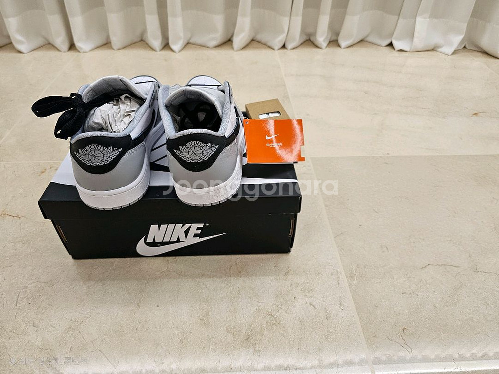 [255] 조던 1 로우 OG 울프 그레이 앤 화이트--2