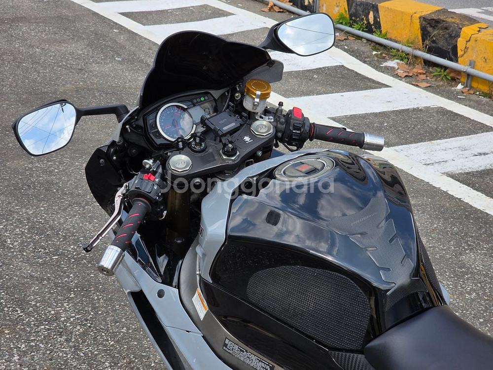 11년식/gsxr1000r/구변o/엔진,카울컨디션굿 팝--8