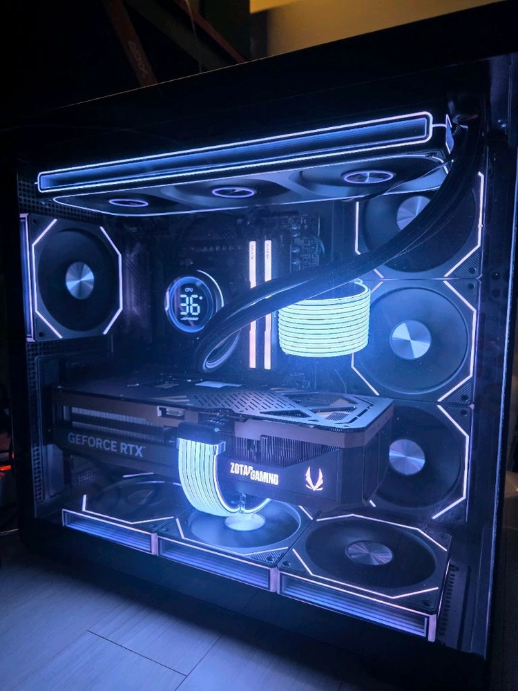 라이젠7 9800X3D RTX5080 본체급매 이미지