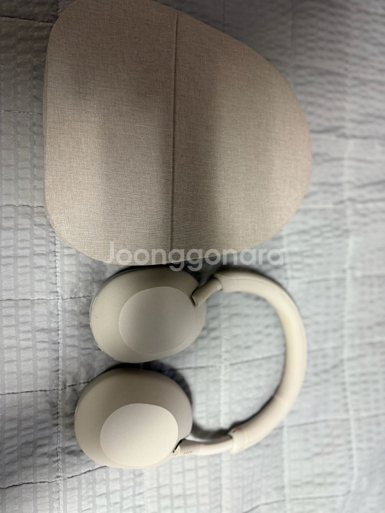 소니 wh-1000xm5 팜니다--0